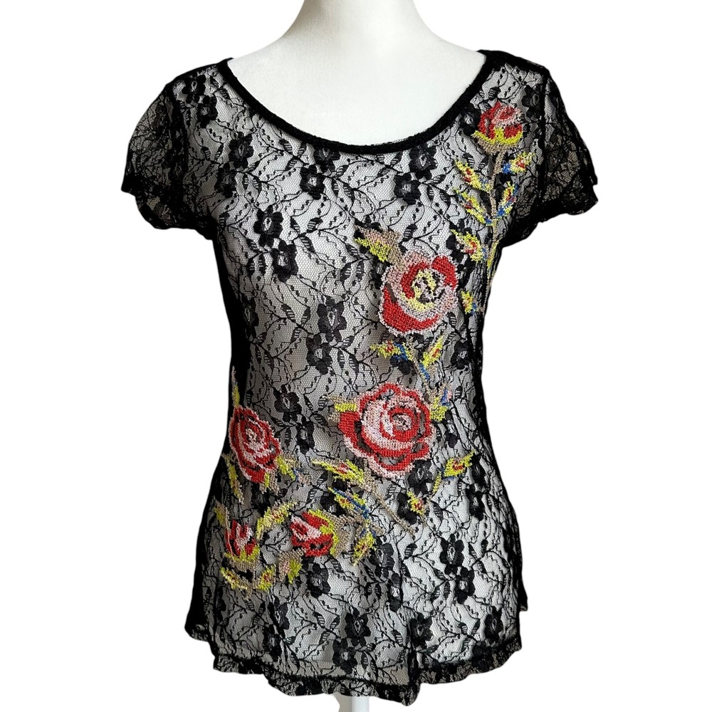 Candies Womens Black Lace Floral Embroidered Short Sleeve Top Size S Scoop Neck